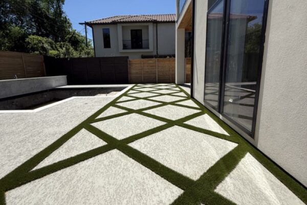 TTR-BackyardPaver